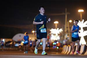 BIB: 43631
                            <button type="button" onclick="openModal(21322489)" class="btn btn-primary btn-sm float-right btn-popup" data-toggle="modal" data-target=".modal-high-quality">
                        <i class="fas fa-shopping-cart"></i> Add to Cart
                    </button>
                                            <button type="button" onclick="isThisMe(21322489, true)" class="btn btn-success btn-sm float-right btn-popup btn-isme hidden" data-toggle="tooltip" data-placement="bottom" title="นี่คือรูปของคุณใช่ไหม คลิกที่นี่เพื่อเอาเข้าอัลบั้ม">
                        <i class="fas fa-plus"></i> Add to album
                    </button>
                    <button type="button" onclick="isThisMe(21322489, false)" class="btn btn-warning btn-sm float-right btn-popup btn-isnotme hidden">
                        <i class="fas fa-ban"></i> Remove from album
                    </button>